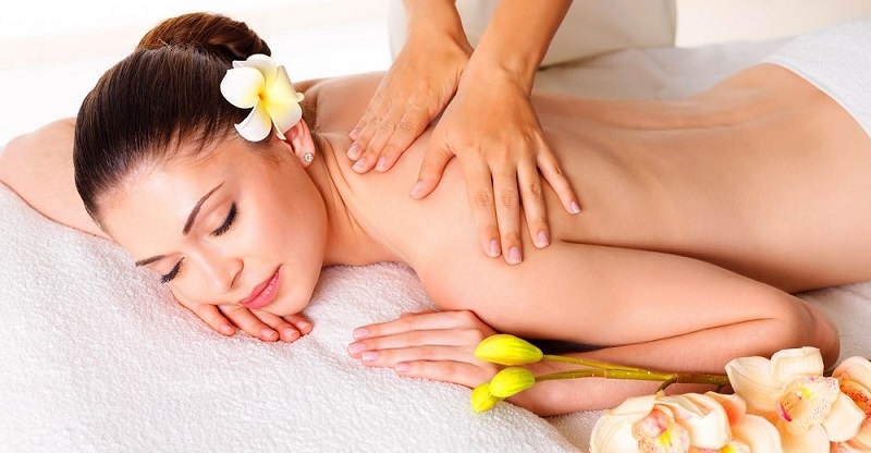 Massage body trị liệu tại nhà